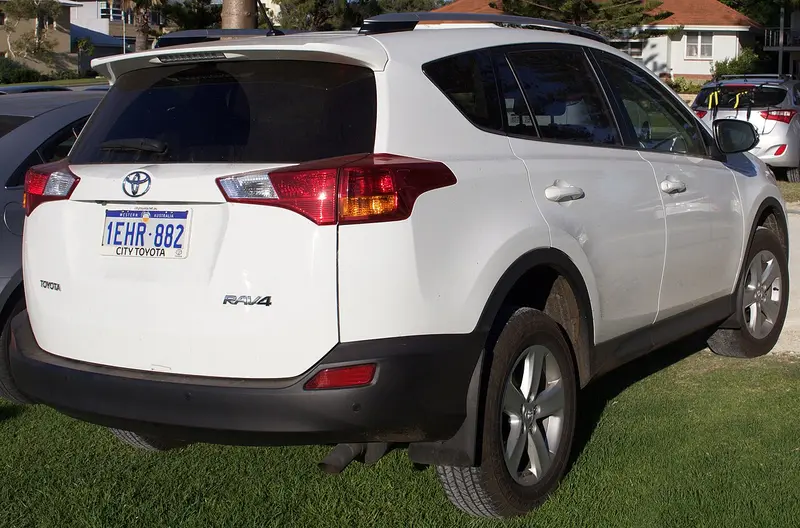 Toyota RAV4 2013