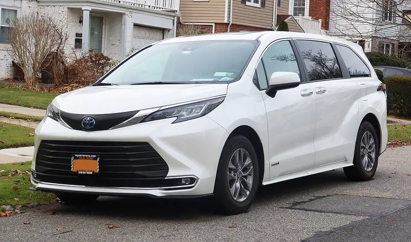 Toyota Sienna 2021
