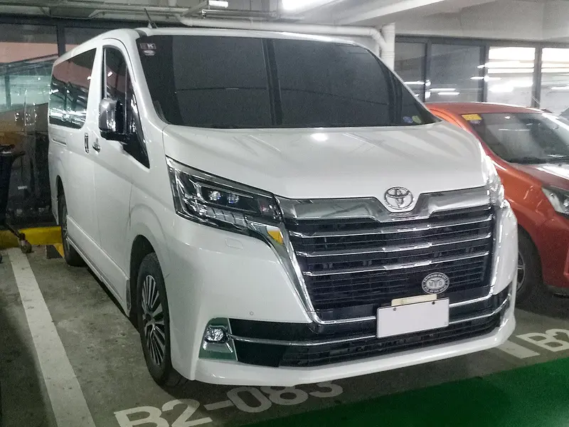 Toyota Hiace 2023