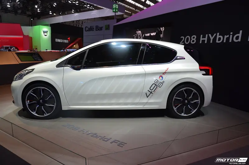 Peugeot 208 2013